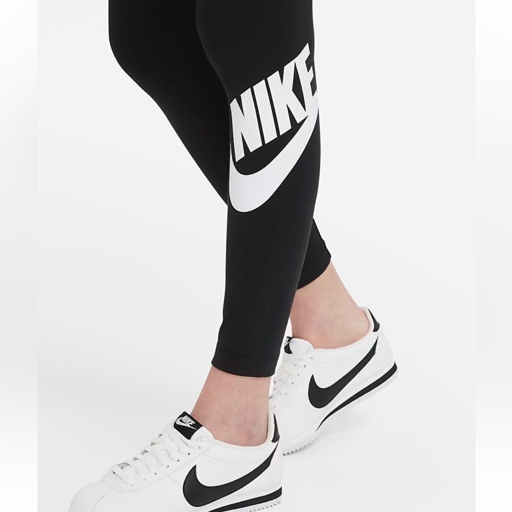 Cute Nike workout leggings